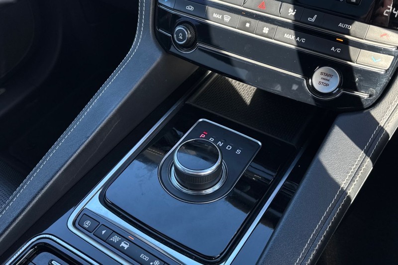 Used Jaguar F-Pace 2018 for sale - 77581457: Photo 14