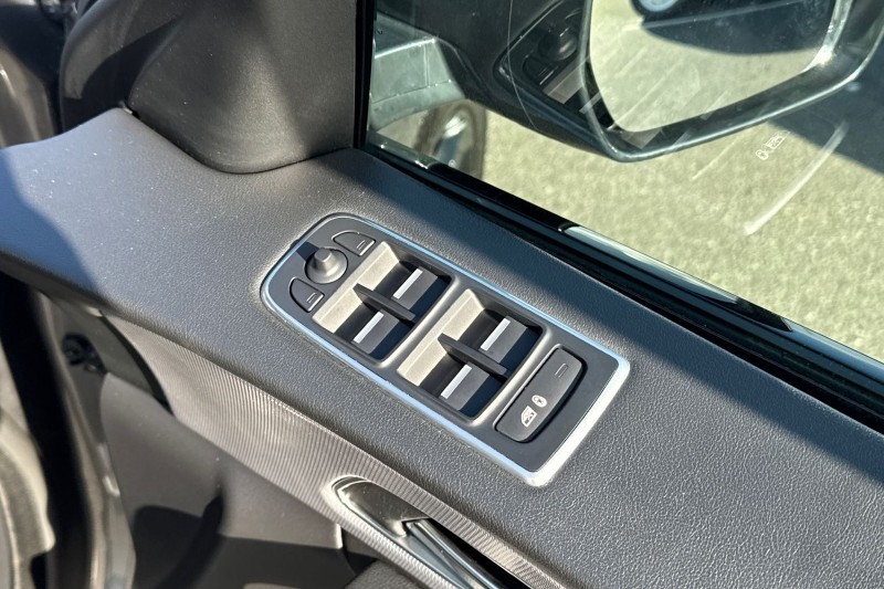 Used Jaguar F-Pace 2018 for sale - 77581457: Photo 24