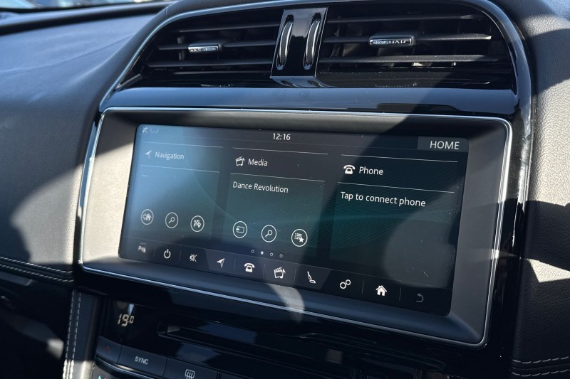 Used Jaguar F-Pace 2018 for sale - 77581457: Photo 30