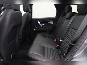 Used Land Rover Discovery Sport 2023 for sale - 79357187: Photo