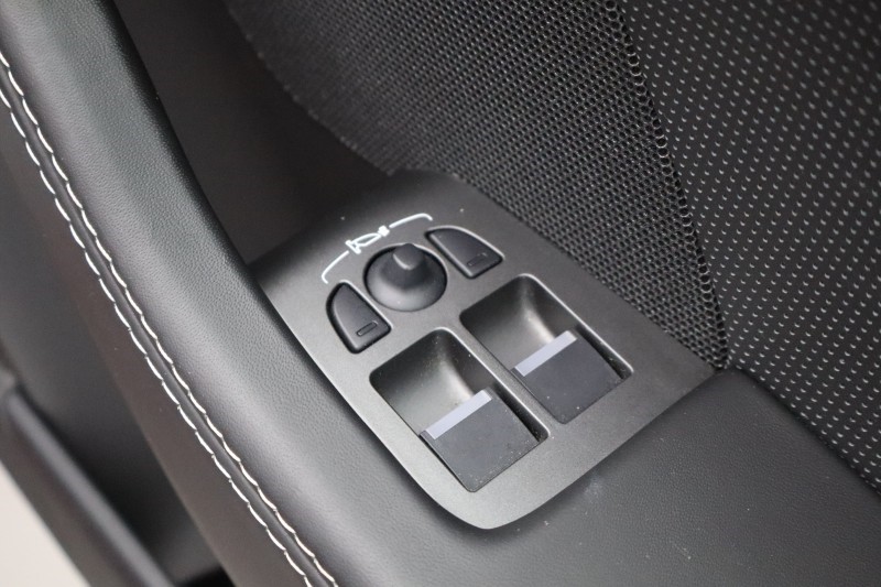 Used Jaguar F-Type 2021 for sale - 78011173: Photo 21