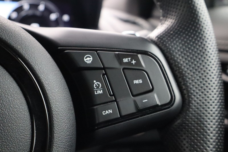 Used Jaguar F-Type 2021 for sale - 78011173: Photo 27