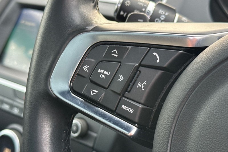 Used Jaguar E-Pace 2020 for sale - 77137803: Photo 27