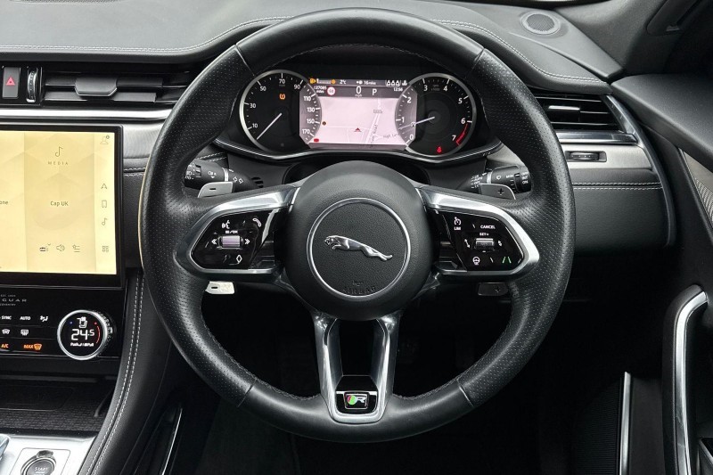 Used Jaguar F-Pace 2023 for sale - 77406422: Photo 15