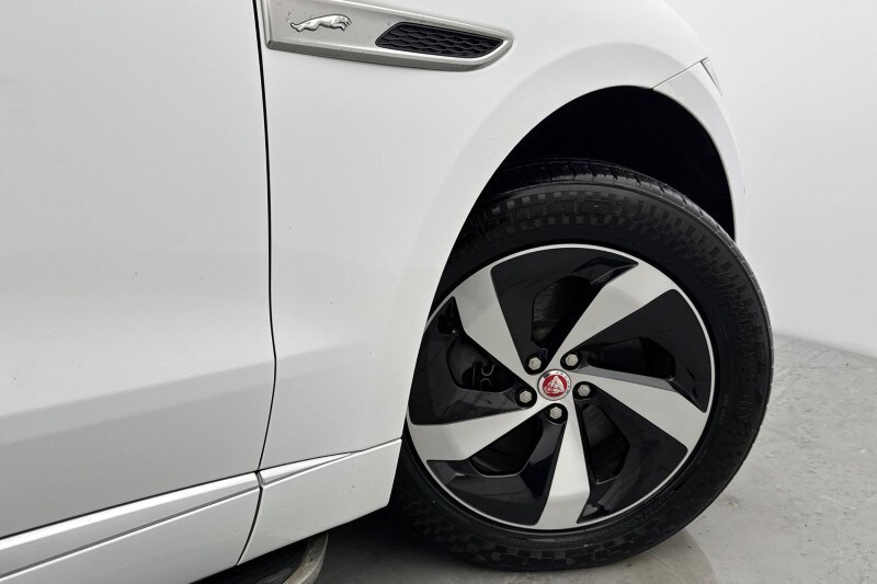 Used Jaguar F-Pace 2023 for sale - 77406422: Photo 47