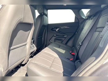 Used Land Rover Range Rover Evoque 2025 for sale - 78767526: Photo