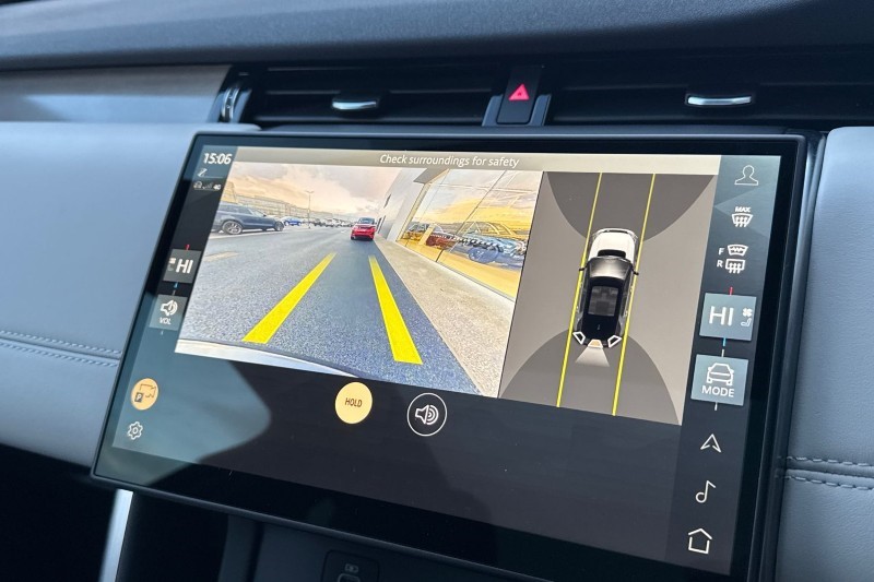 Used Land Rover Discovery Sport 2024 for sale - 76984359: Photo 12