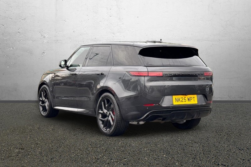 Used Land Rover Range Rover Sport 2025 for sale - 76984345: Photo 2