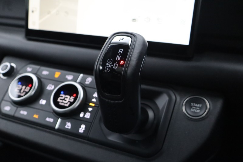 Used Land Rover Defender 2023 for sale - 78067132: Photo 14