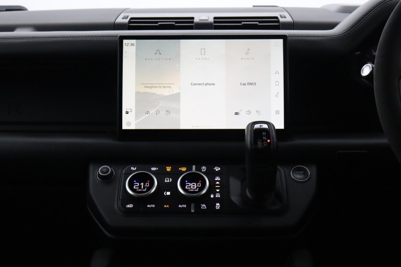 Used Land Rover Defender 2023 for sale - 78067132: Photo 15