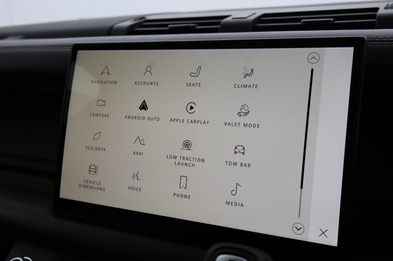 Used Land Rover Defender 2023 for sale - 78067132: Photo 33