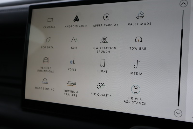 Used Land Rover Defender 2023 for sale - 78067132: Photo 34