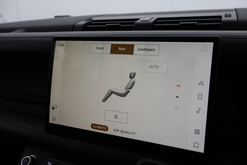 Used Land Rover Defender 2023 for sale - 78067132: Photo 39