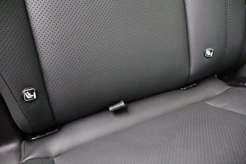 Used Land Rover Defender 2023 for sale - 78067132: Photo 44