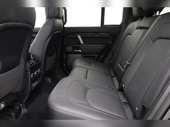 Used Land Rover Defender 2023 for sale - 78067132: Photo