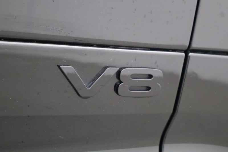 Used Land Rover Defender 2023 for sale - 78067132: Photo 54