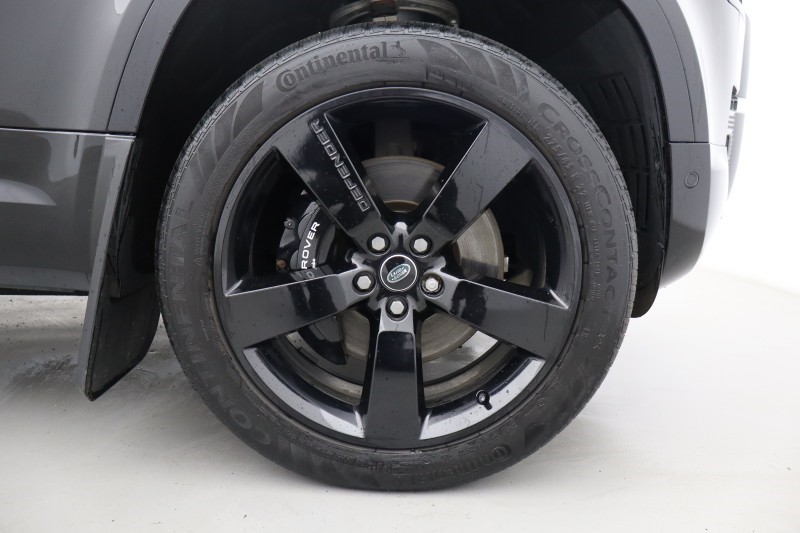 Used Land Rover Defender 2023 for sale - 78067132: Photo 8