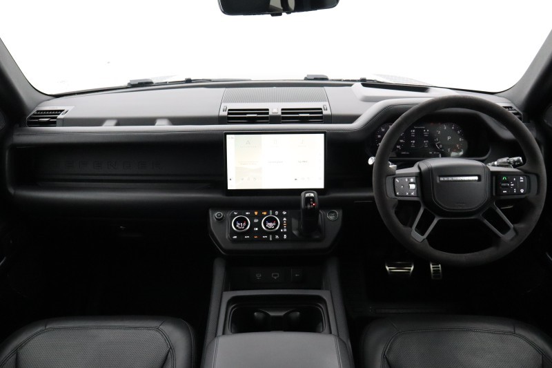 Used Land Rover Defender 2023 for sale - 78067132: Photo 9