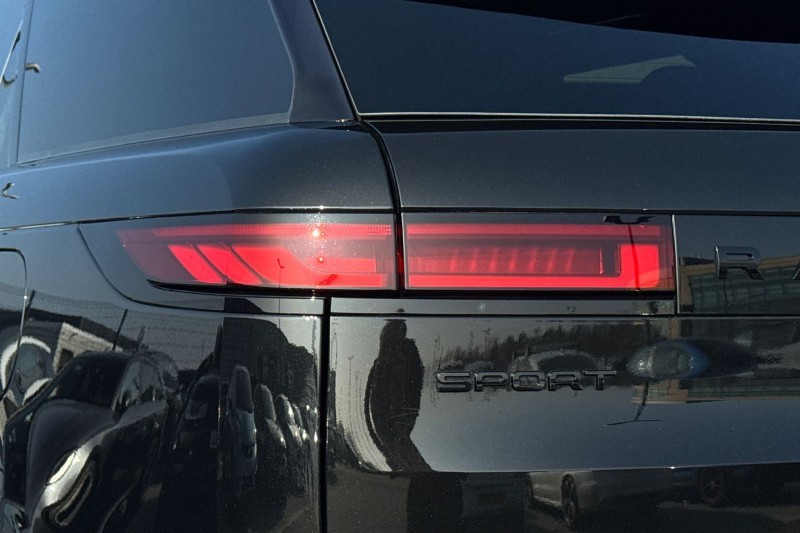 Used Land Rover Range Rover Sport 2023 for sale - 78067133: Photo 21