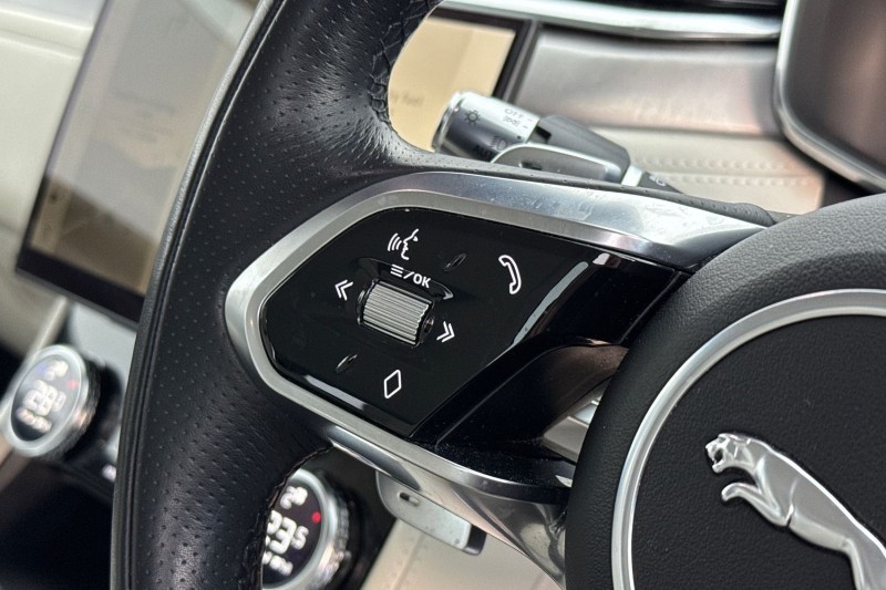 Used Jaguar F-Pace 2022 for sale - 77198371: Photo 26