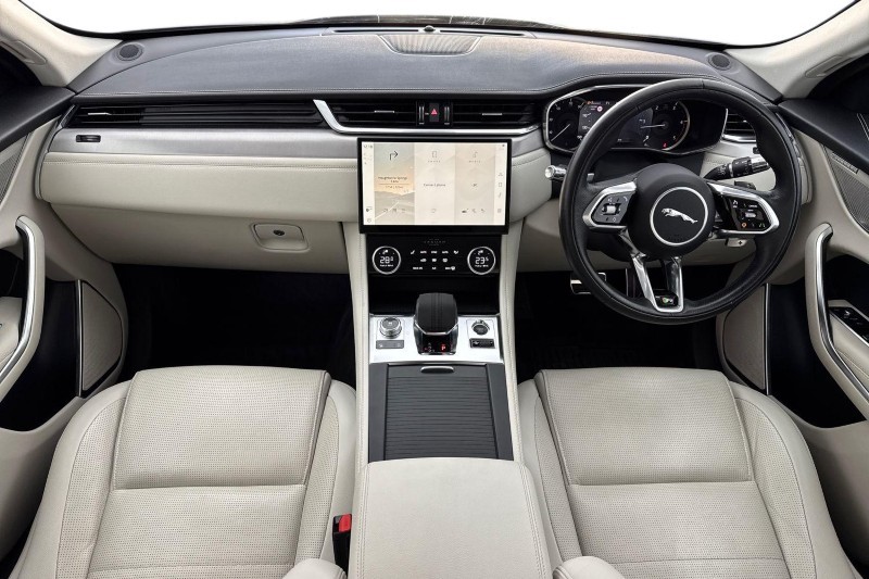 Used Jaguar F-Pace 2022 for sale - 77198371: Photo 9