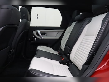 Used Land Rover Discovery Sport 2025 for sale - 79357206: Photo