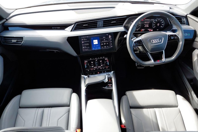 Used Audi Q8 2024 for sale - 78028106: Photo 9