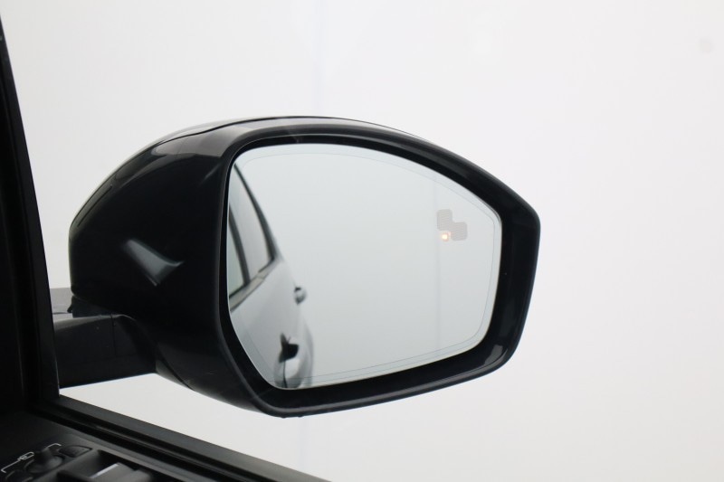 Used Land Rover Discovery Sport 2021 for sale - 77918100: Photo 60