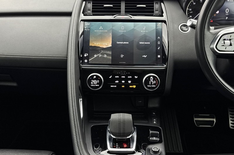 Used Jaguar E-Pace 2022 for sale - 77690960: Photo 14