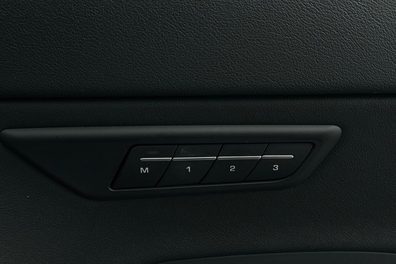 Used Jaguar E-Pace 2022 for sale - 77690960: Photo 48