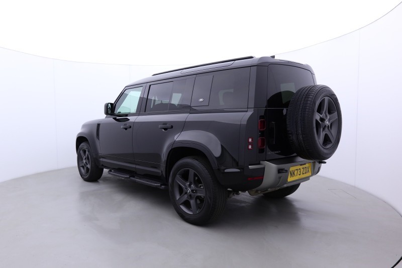 Used Land Rover Defender 2023 for sale - 78053246: Photo 2
