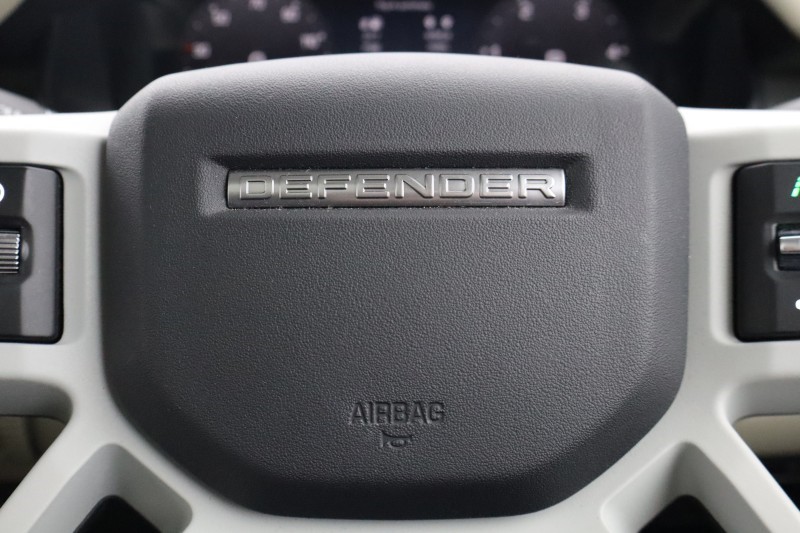 Used Land Rover Defender 2023 for sale - 78053246: Photo 31