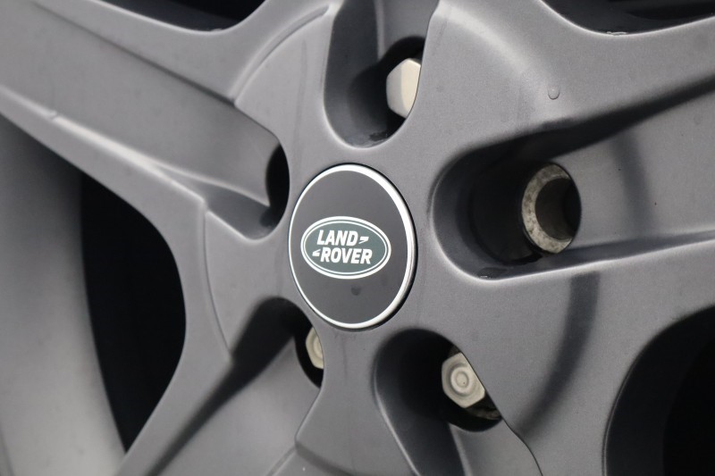 Used Land Rover Defender 2023 for sale - 78053246: Photo 51