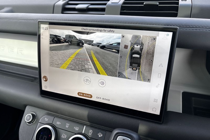 Used Land Rover Defender 2025 for sale - 76984321: Photo 12