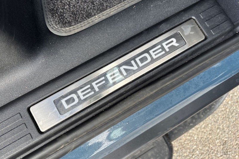 Used Land Rover Defender 2025 for sale - 76984321: Photo 36