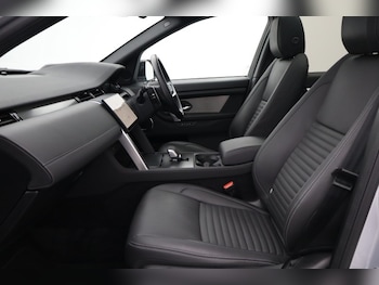 Used Land Rover Discovery Sport 2025 for sale - 79467558: Photo