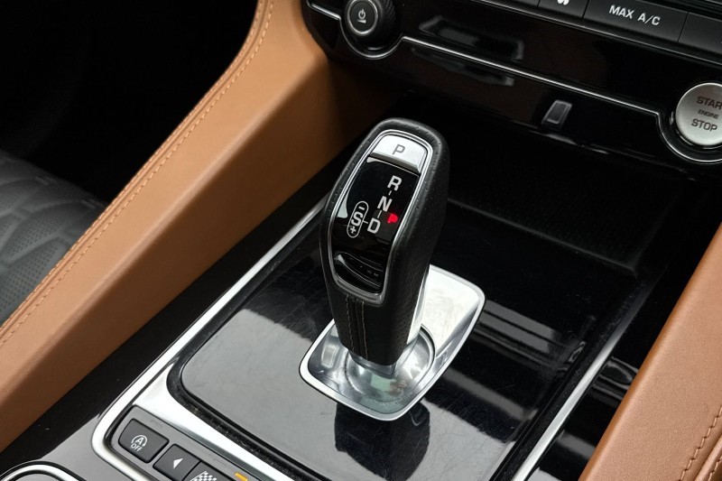 Used Jaguar F-Pace 2020 for sale - 77718122: Photo 13