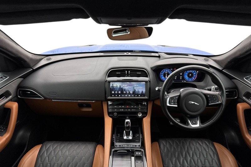 Used Jaguar F-Pace 2020 for sale - 77718122: Photo 9
