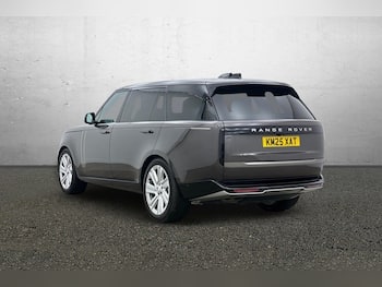 Used Land Rover Range Rover 2025 for sale - 79640448: Photo
