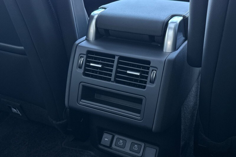 Used Land Rover Discovery 2025 for sale - 78162062: Photo 19