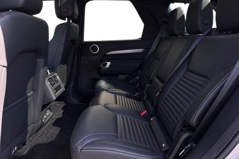 Used Land Rover Discovery 2025 for sale - 78162062: Photo 5
