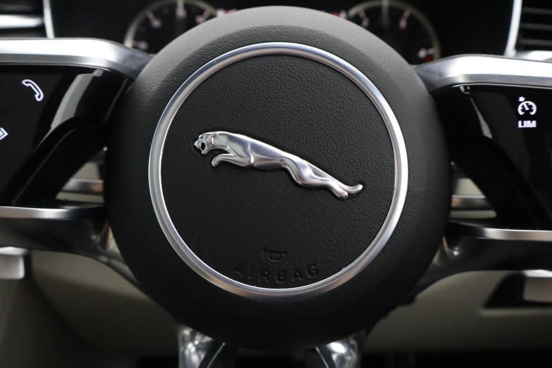 Used Jaguar F-Pace 2022 for sale - 78165927: Photo 31