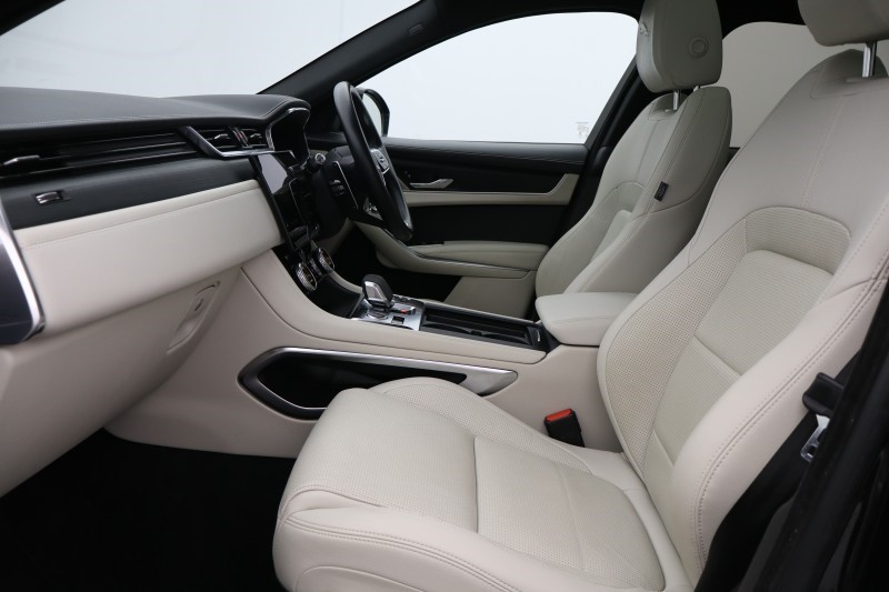 Used Jaguar F-Pace 2022 for sale - 78165927: Photo 4