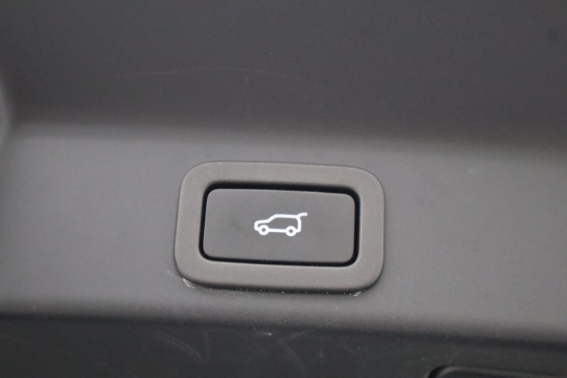 Used Jaguar F-Pace 2022 for sale - 78165927: Photo 47