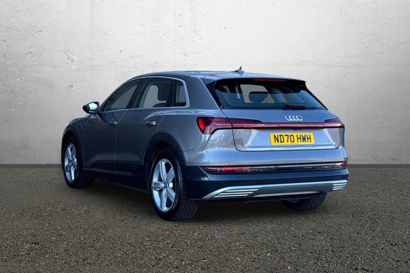 Used Audi e-tron 2020 for sale - 77918151: Photo 2