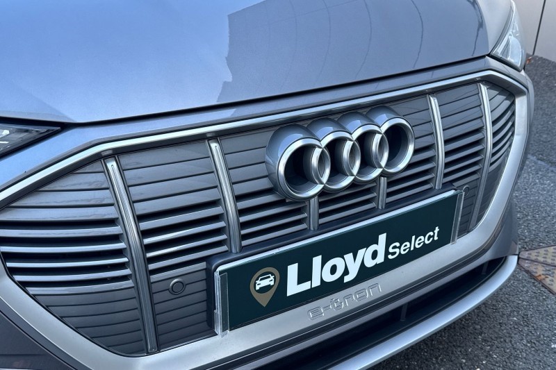 Used Audi e-tron 2020 for sale - 77918151: Photo 40