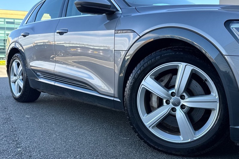 Used Audi e-tron 2020 for sale - 77918151: Photo 41