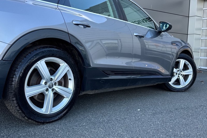 Used Audi e-tron 2020 for sale - 77918151: Photo 45
