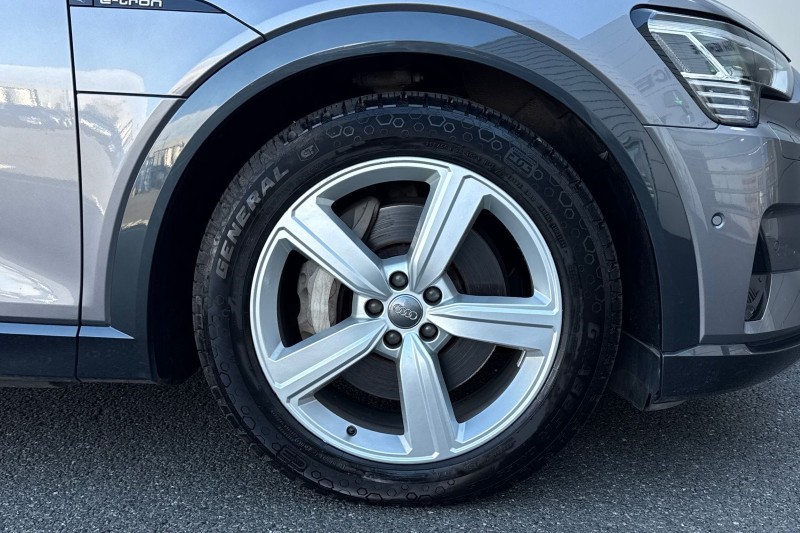 Used Audi e-tron 2020 for sale - 77918151: Photo 8