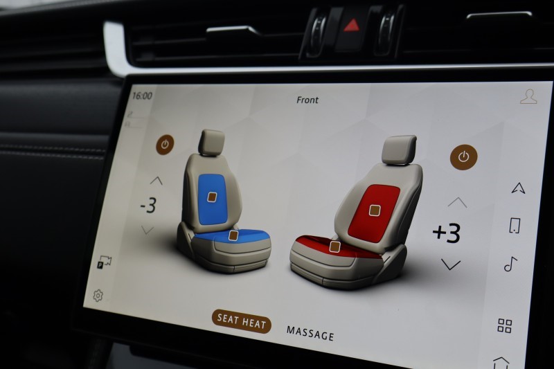 Used Jaguar F-Pace 2024 for sale - 77802086: Photo 32